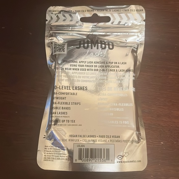 NYX JUMBO LASH! VEGAN FALSE EYELASHES - Picture 3 of 3